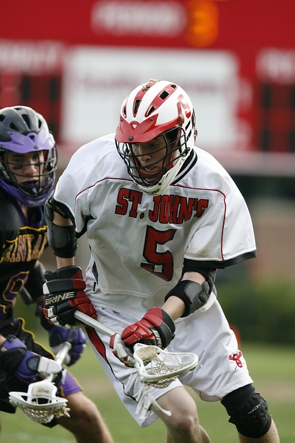 通过卡塔尔 通过卡塔尔